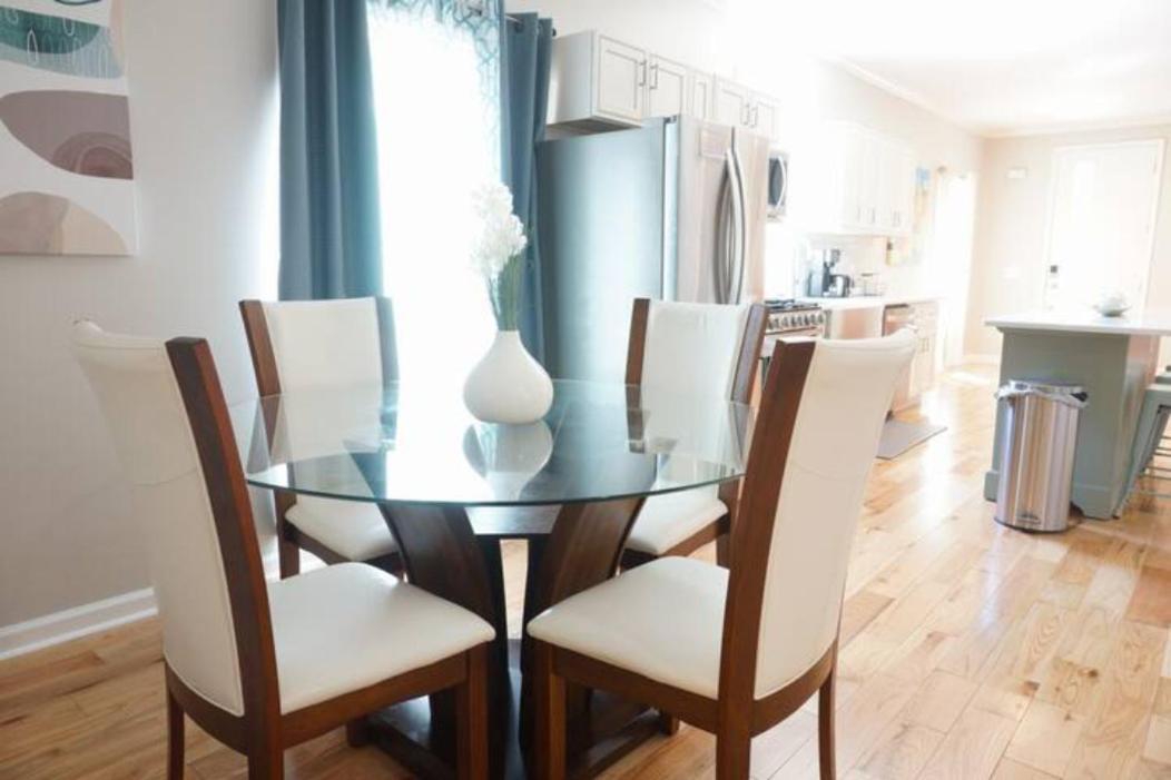 Atlanta Unit 1 Room 1 - Peaceful Private Master Bedroom With Private Balcony Bagian luar foto